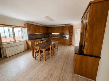 Moradia T4 para Venda em Canedo, Vale e Vila Maior