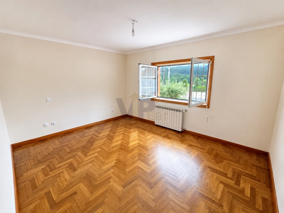 Moradia T4 para Venda em Canedo, Vale e Vila Maior Foto 6