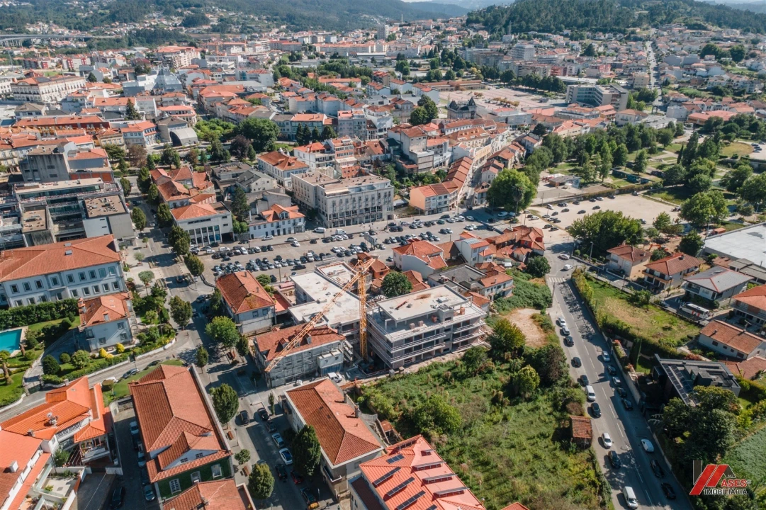 Apartamento T3 para Venda em Fafe Foto 25