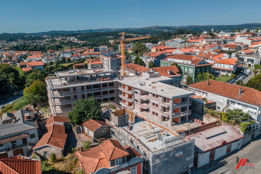 Apartamento T4 para Venda em Fafe Foto 19