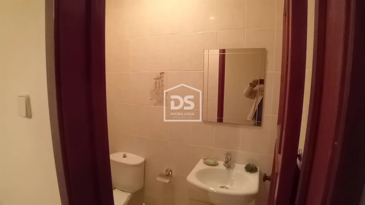 Apartamento T0 para Venda em Sabugal e Aldeia de Santo António Foto 10