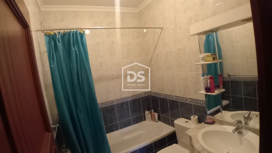 Apartamento T0 para Venda em Sabugal e Aldeia de Santo António Foto 15