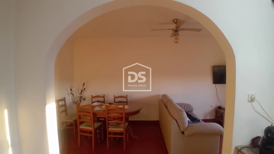 Apartamento T0 para Venda em Sabugal e Aldeia de Santo António Foto 8