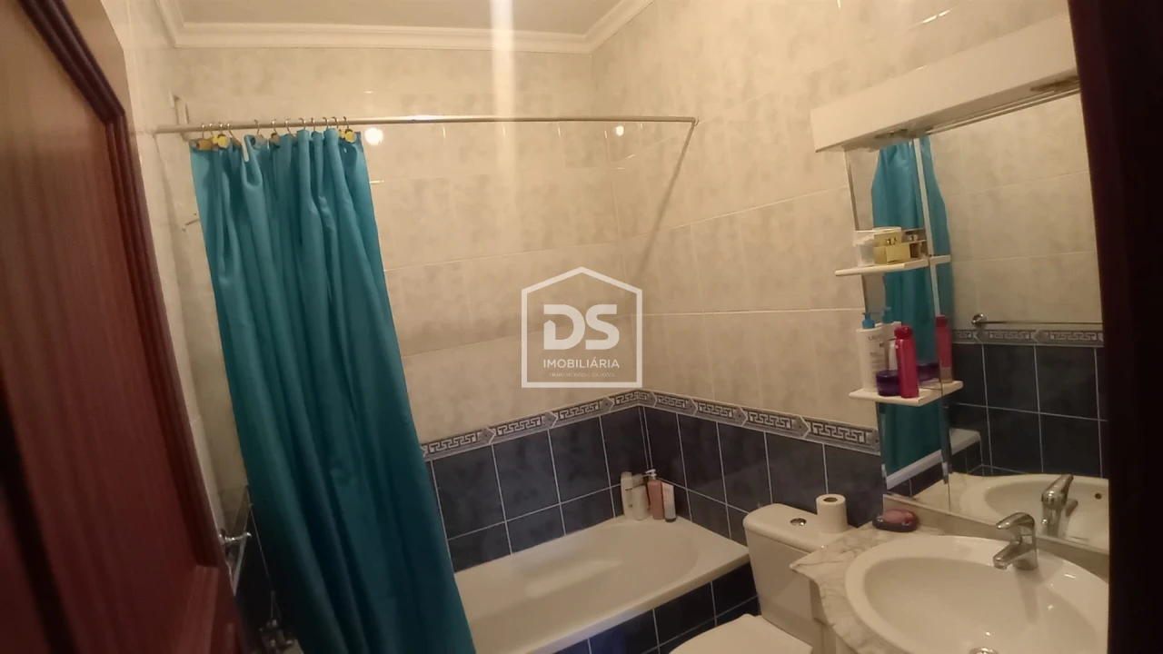 Apartamento T0 para Venda em Sabugal e Aldeia de Santo António Foto 15