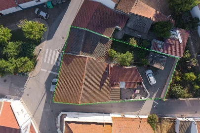 Moradia T7 para Venda em Azinheira dos Barros e São Mamede do Sádão