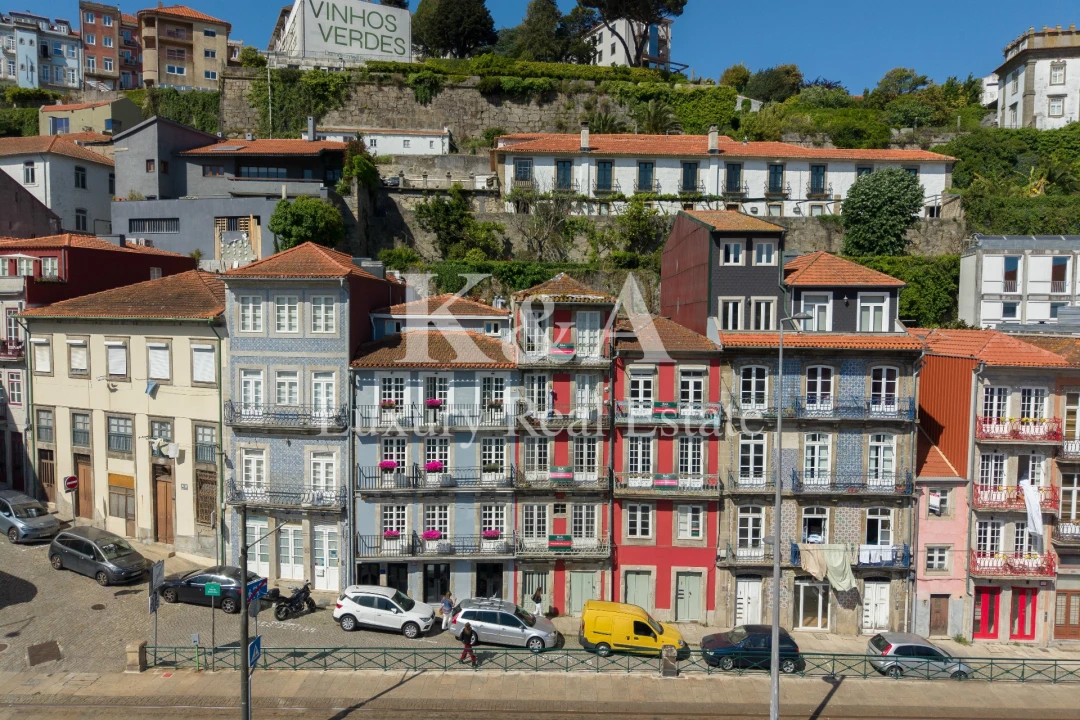 Prédio para Venda em Cedofeita, Santo Ildefonso, Sé, Miragaia, São Nicolau e Vitória Foto 4