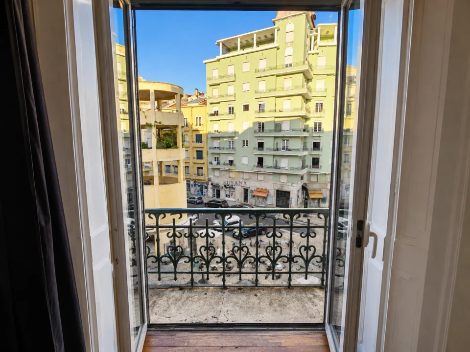 Apartamento T5 para Venda em Arroios Foto 4