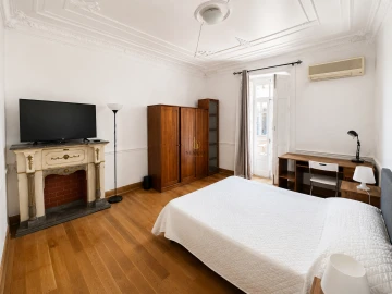 Apartamento T5 para Venda em Arroios