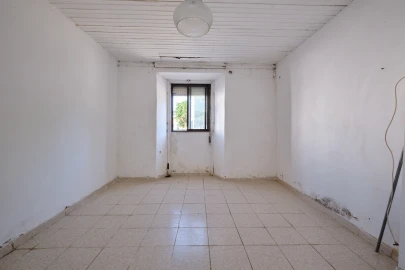 Moradia T7 para Venda em Azinheira dos Barros e São Mamede do Sádão