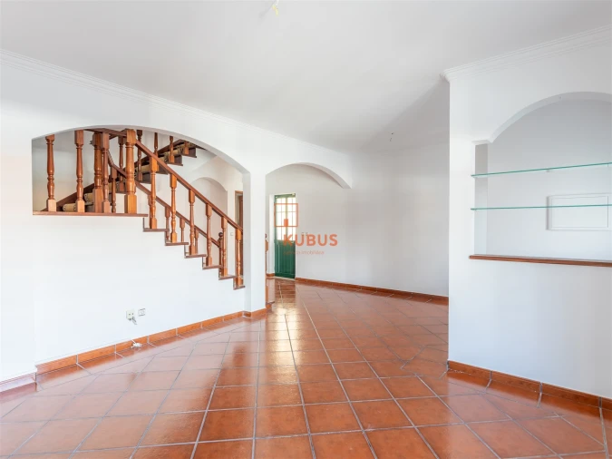 Moradia T5 para Venda em São João Baptista Foto 8