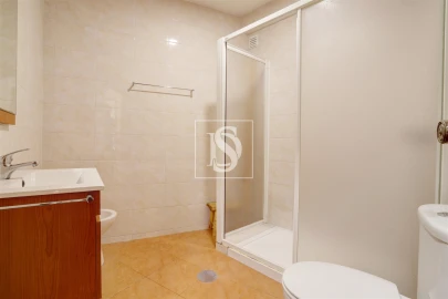 Apartamento T3 para Venda em Póvoa de Varzim, Beiriz e Argivai