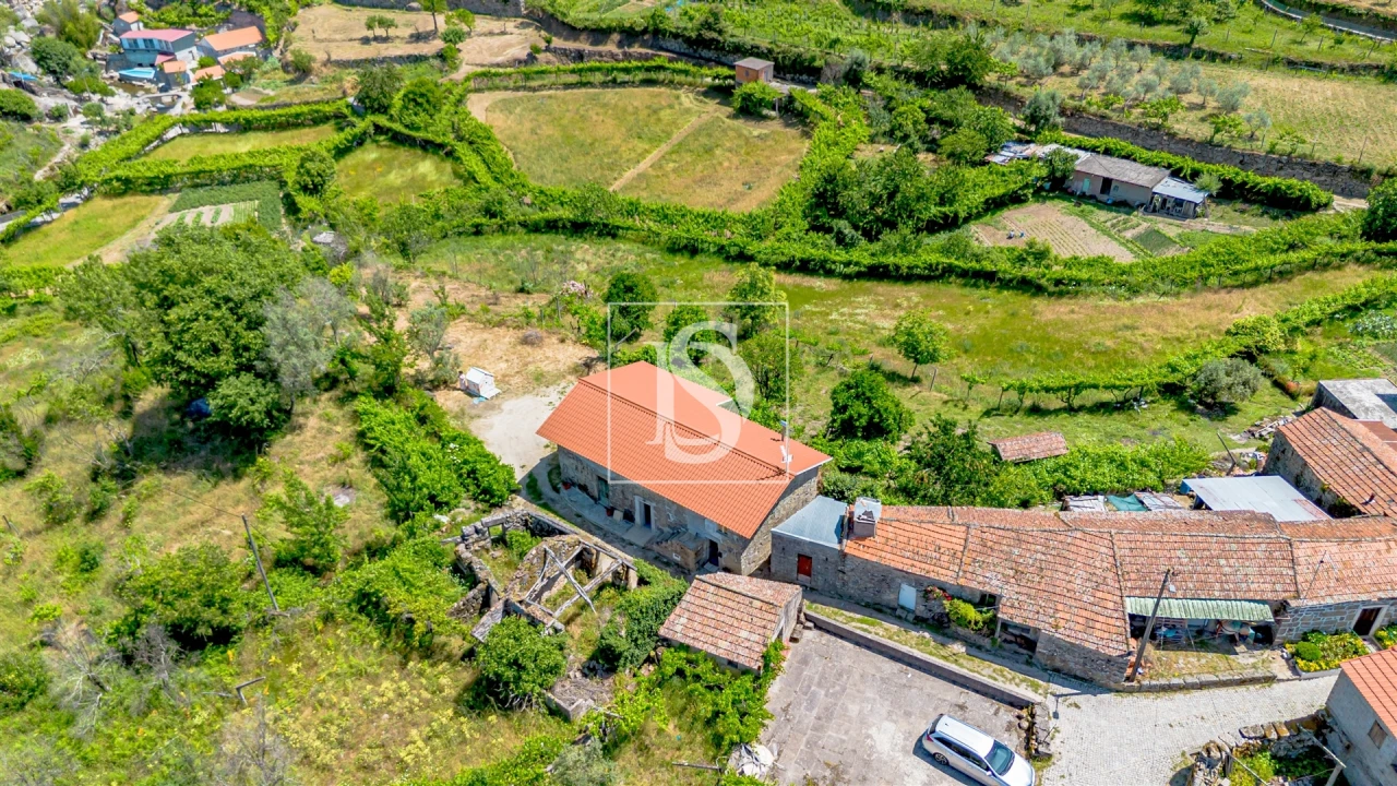 Moradia T3 para Venda em Ancede e Ribadouro Foto 16