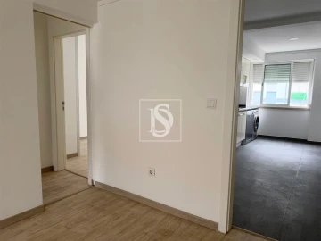 Apartamento T2 para Arrendamento em Moita