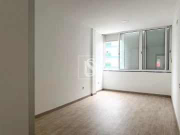 Apartamento T2 para Arrendamento em Moita