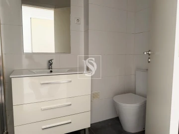 Apartamento T2 para Arrendamento em Moita