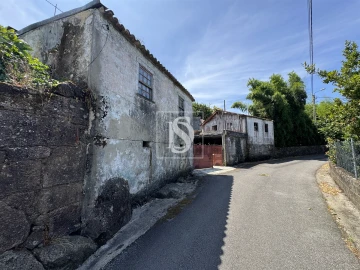 Moradia T3 para Venda em Milhazes, Vilar de Figos e Faria