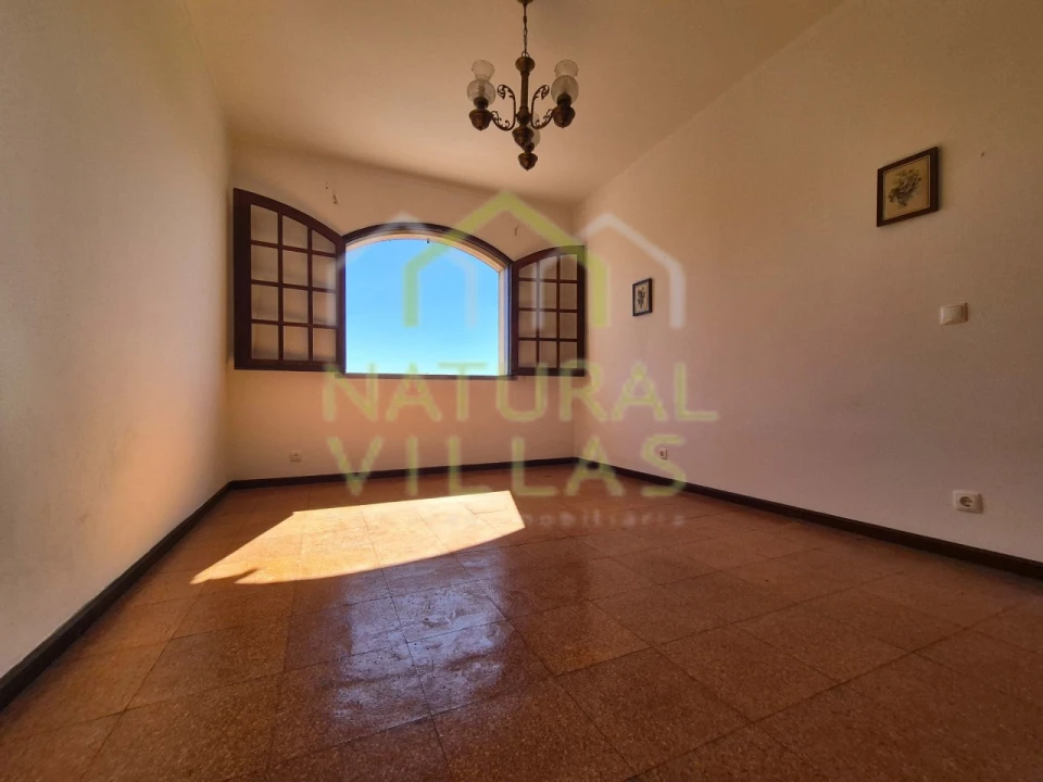 Moradia T5 para Venda em Loule (São Sebastião) Foto 29