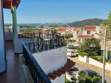 Moradia T5 para Venda em Loule (São Sebastião)