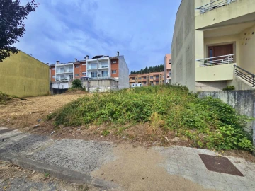 Terreno para Venda em Coronado (São Romão e São Mamede)