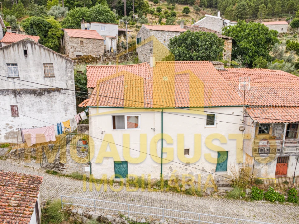 Moradia T3 para Venda em Mizarela, Pêro Soares e Vila Soeiro Foto 2