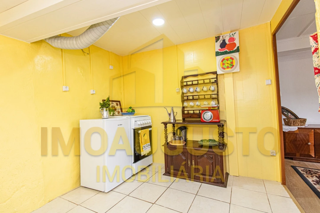 Moradia T3 para Venda em Mizarela, Pêro Soares e Vila Soeiro Foto 9