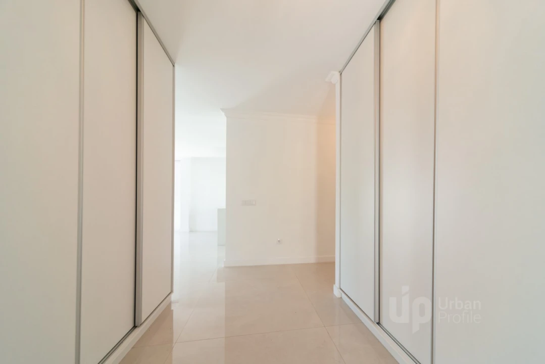 Moradia T5 para Venda em Alcabideche Foto 14