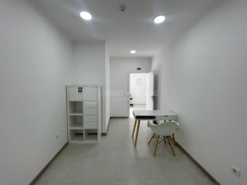 Loja para Venda em Setubal (São Sebastião)