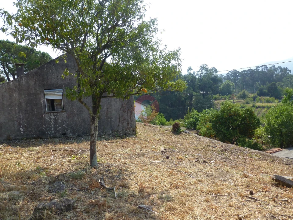 Moradia T2 para Venda em Prado e Remoães Foto 7