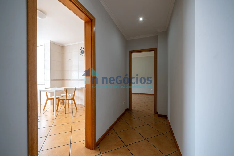 Apartamento T1 para Venda em O. Azeméis, Riba-Ul, Ul, Macinhata Seixa, Madail Foto 7