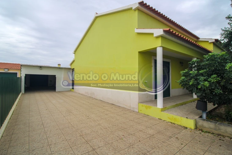 Moradia T3 para Venda em Salvaterra de Magos e Foros de Salvaterra Foto 12