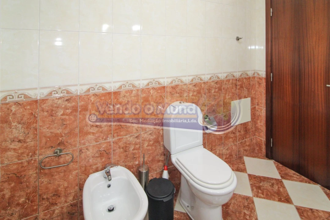Moradia T3 para Venda em Salvaterra de Magos e Foros de Salvaterra Foto 5