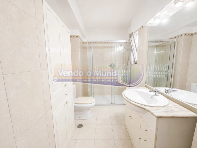 Apartamento T2 para Venda em Salvaterra de Magos e Foros de Salvaterra Foto 12