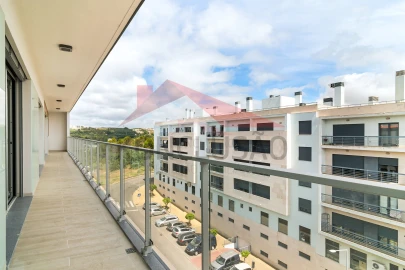 Apartamento T2 para Venda em Santa Iria de Azoia, São João da Talha e Bobadela