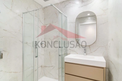 Apartamento T3 para Venda em Santa Iria de Azoia, São João da Talha e Bobadela