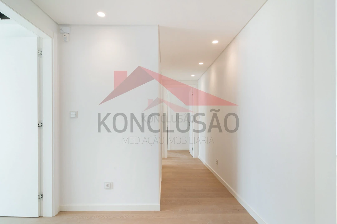 Apartamento T3 para Venda em Santa Iria de Azoia, São João da Talha e Bobadela Foto 10