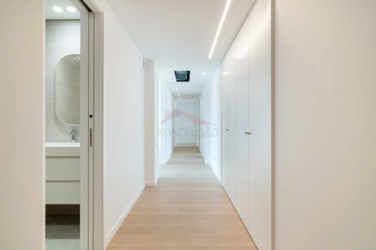 Apartamento T4 para Venda em Santa Iria de Azoia, São João da Talha e Bobadela Foto 6