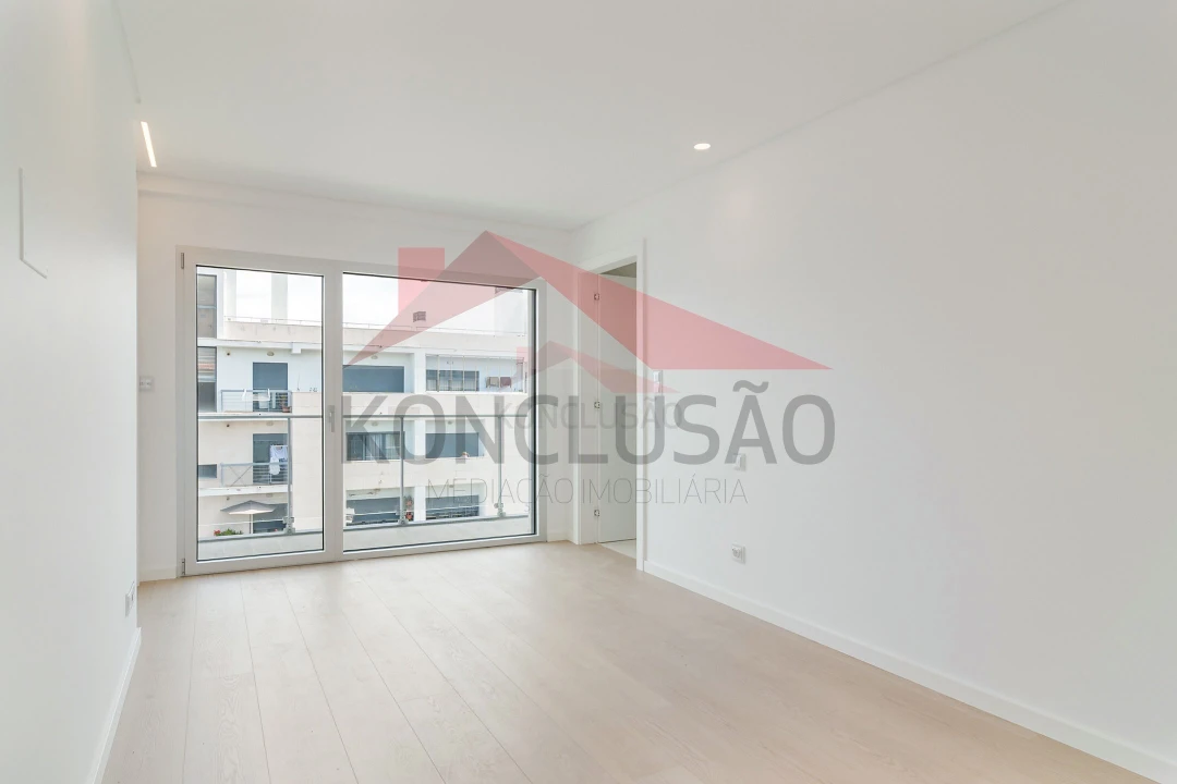 Apartamento T2 para Venda em Santa Iria de Azoia, São João da Talha e Bobadela Foto 12