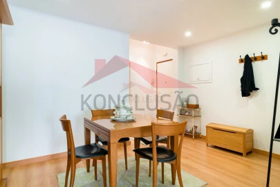 Apartamento T2 para Venda em Benfica