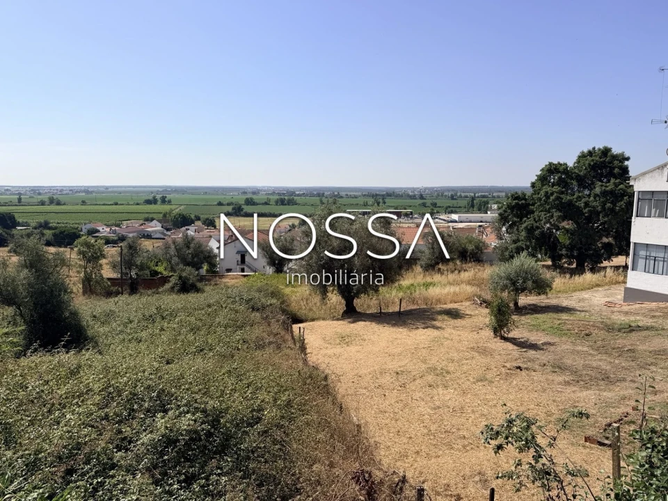 Terreno para Venda em Coruche, Fajarda e Erra Foto 1