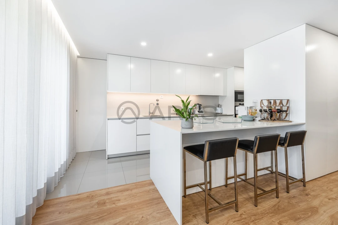 Apartamento T3 para Venda em Nogueiró e Tenões Foto 7