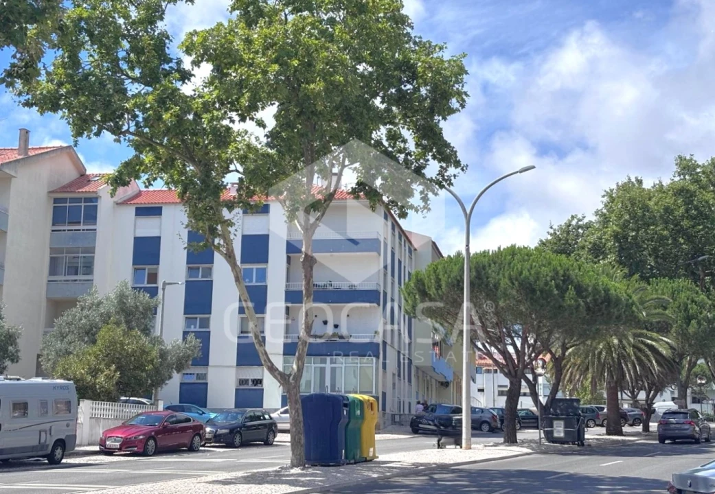 Apartamento T2 para Venda em Cascais e Estoril Foto 2