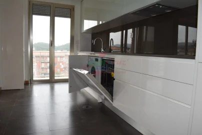 Apartamento T3 para Venda em Santo Antonio dos Olivais