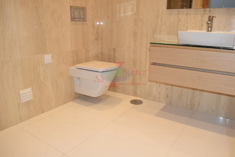Apartamento T3 para Venda em Santo Antonio dos Olivais Foto 15