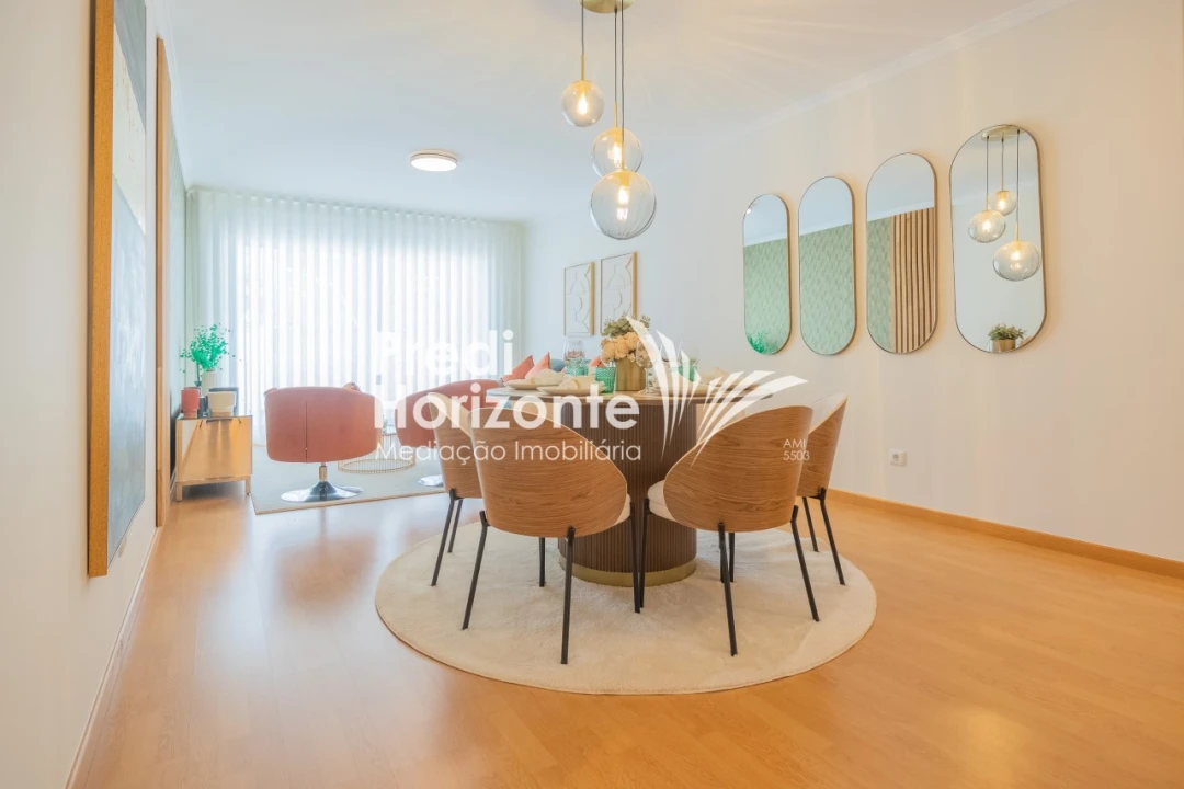 Apartamento T2 para Venda em Caniço Foto 6