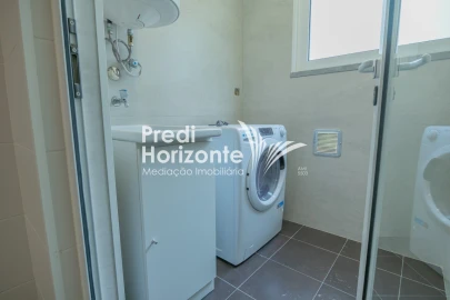 Apartamento T2 para Venda em Caniço