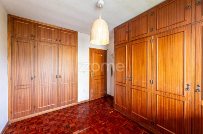 Apartamento T4 para Venda em Santa Marinha e São Pedro da Afurada