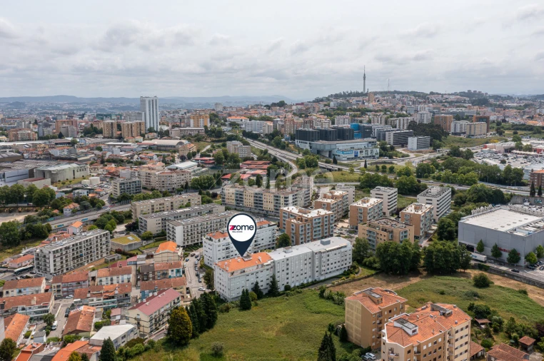 Apartamento T4 para Venda em Santa Marinha e São Pedro da Afurada Foto 25