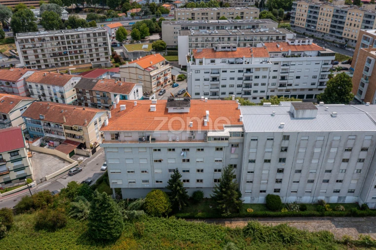 Apartamento T4 para Venda em Santa Marinha e São Pedro da Afurada Foto 29