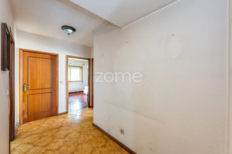 Apartamento T4 para Venda em Santa Marinha e São Pedro da Afurada Foto 6