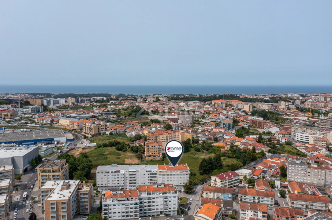 Apartamento T4 para Venda em Santa Marinha e São Pedro da Afurada Foto 19